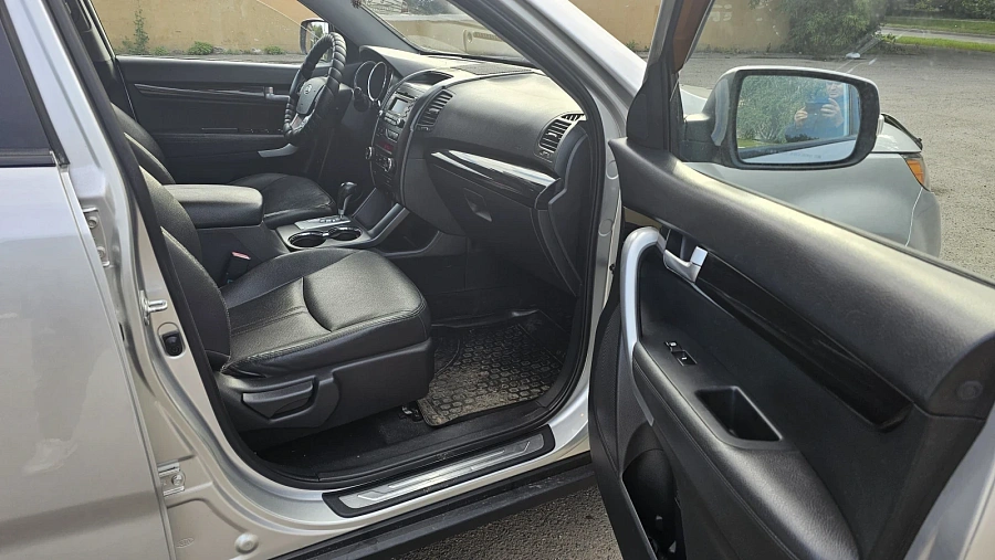 Kia Sorento, 2010г., полный привод, автомат
