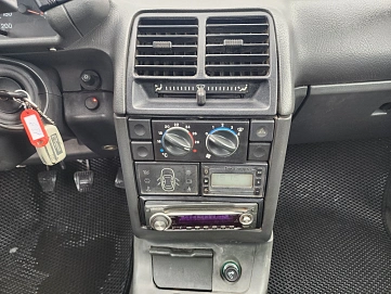 Lada (ВАЗ) 2112, 2006г, передний привод, механика