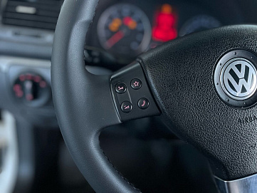 Volkswagen Jetta, 2008г, передний привод, автомат