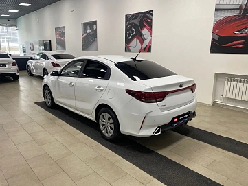 Kia Rio, 2020г, передний привод, автомат