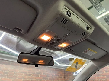 Skoda Karoq, 2025г, передний привод, робот