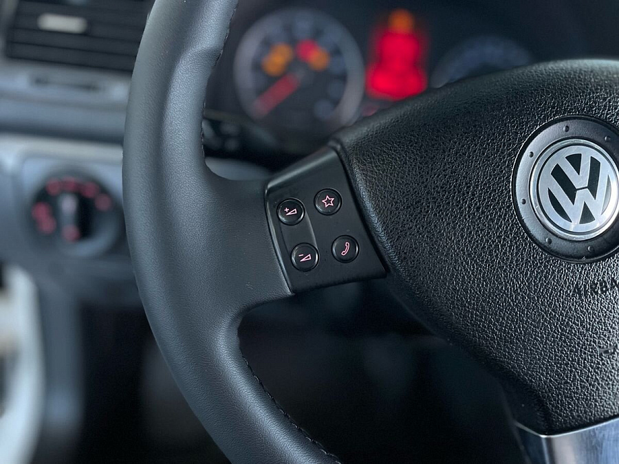 Volkswagen Jetta, 2008г., передний привод, автомат