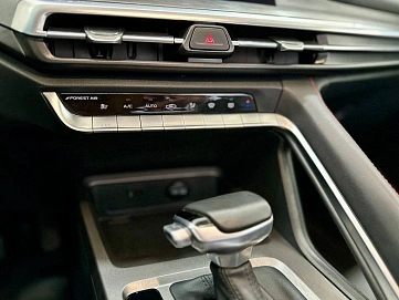 Changan , 2023г., передний привод, робот