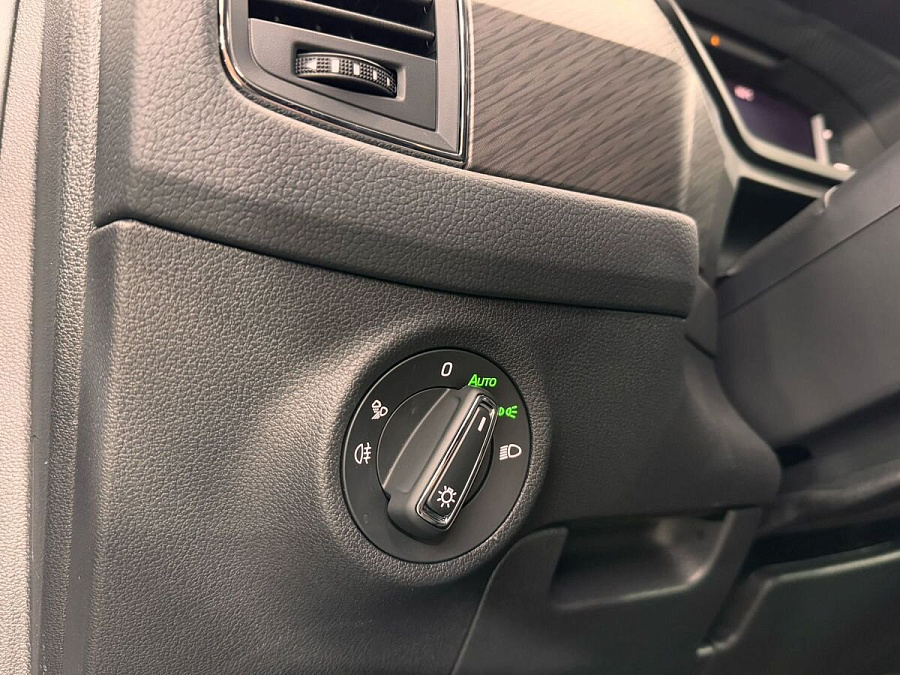 Skoda Kodiaq, 2024г., полный привод, робот