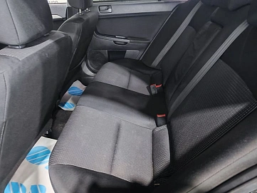 Mitsubishi Lancer, 2011г, передний привод, автомат