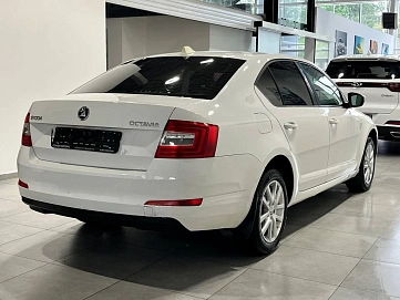 Skoda Octavia, 2014г, передний привод, робот