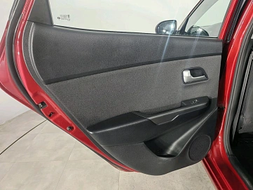 Kia Rio, 2015г, передний привод, механика