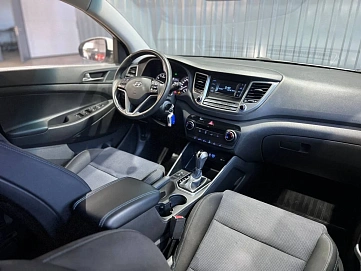 Hyundai Tucson, 2017г, передний привод, автомат