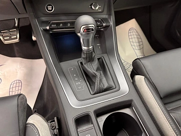 Audi Q3, 2025г, полный привод, робот