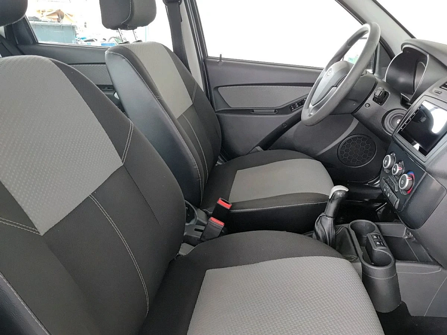 Lada (ВАЗ) Kalina, 2017г., передний привод, механика