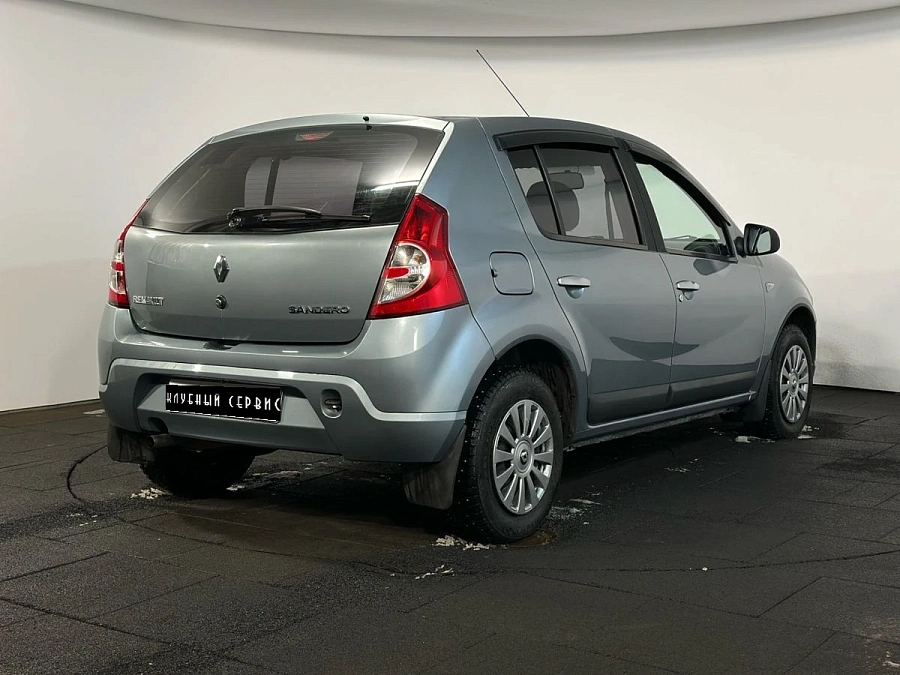 Renault Sandero, 2011г., передний привод, механика