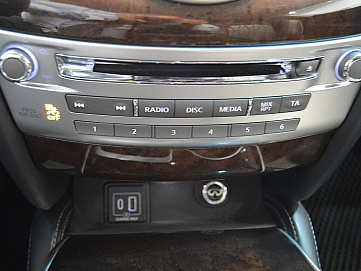 Infiniti QX60, 2019г, полный привод, вариатор