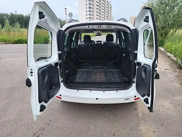 Lada (ВАЗ) Largus, 2021г, передний привод, механика