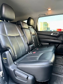 Nissan Pathfinder, 2014г, передний привод, автомат
