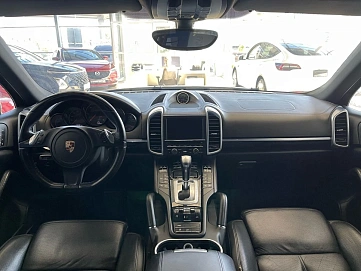Porsche Cayenne, 2012г, полный привод, автомат