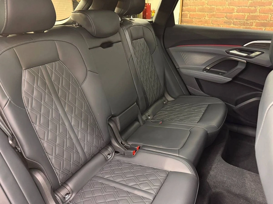 Audi Q5, 2025г., полный привод, робот