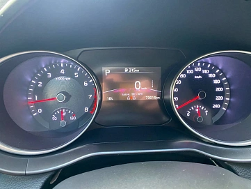 Kia Ceed, 2022г, передний привод, автомат
