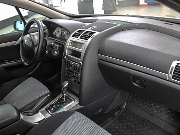 Peugeot 407, 2008г, передний привод, автомат