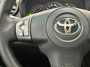 Toyota RAV4, 2010г, полный привод, автомат