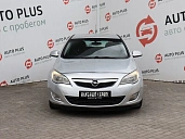 Opel Astra, 2011г., передний привод, механика