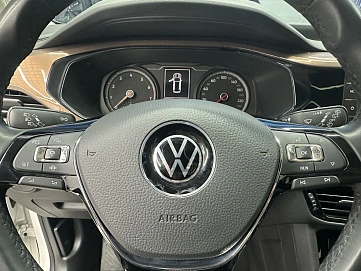 Volkswagen Tharu, 2021г, передний привод, робот