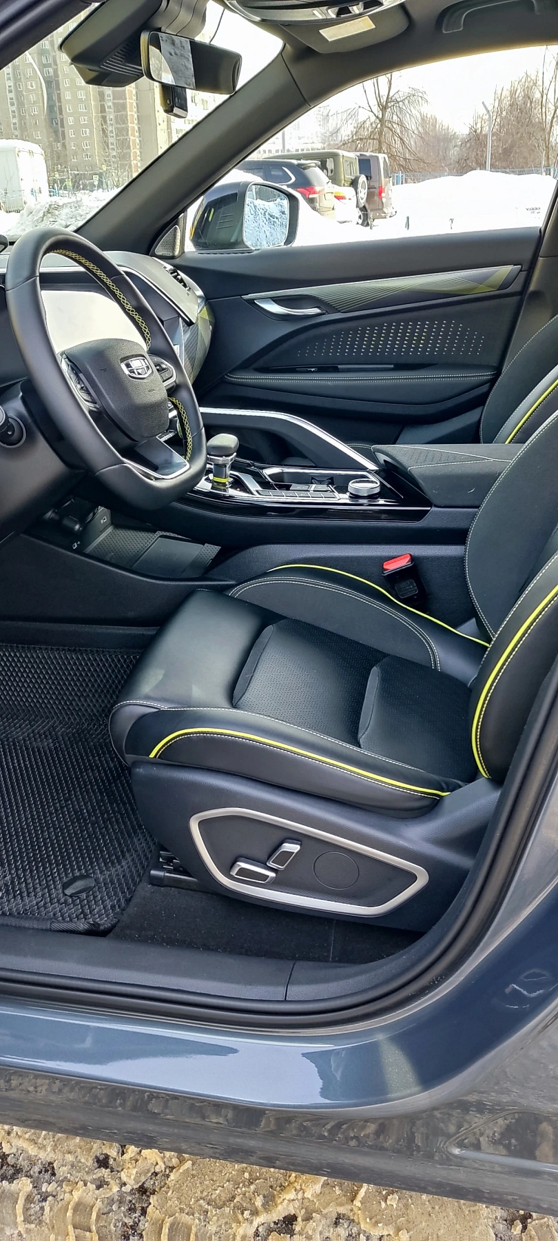 Geely Tugella, 2023г., полный привод, автомат