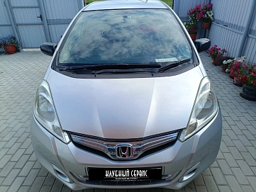 Honda Fit, 2011г, передний привод, вариатор