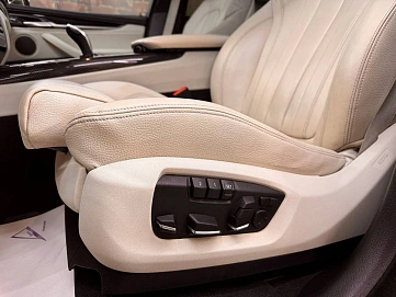 BMW X5, 2016г, полный привод, автомат