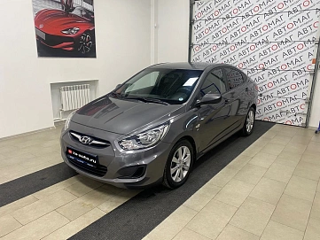 Hyundai Solaris, 2013г., передний привод, механика