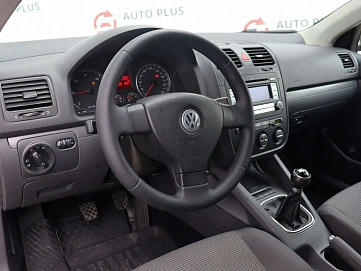 Volkswagen Jetta, 2008г, передний привод, механика