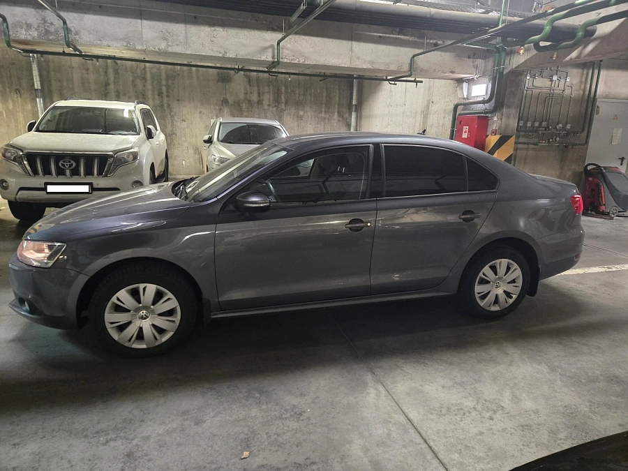 Volkswagen Jetta, 2013г., передний привод, автомат