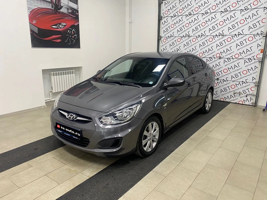 Hyundai Solaris, 2013г., передний привод, механика