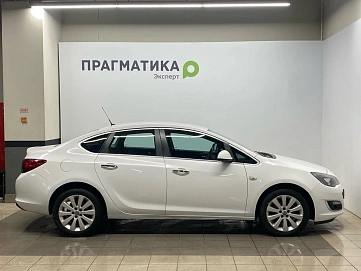 Opel Astra, 2013г, передний привод, автомат