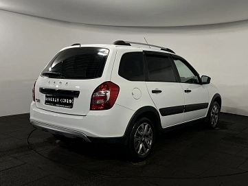 Lada (ВАЗ) , 2022г., передний привод, механика