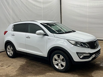 Kia Sportage, 2013г, передний привод, механика