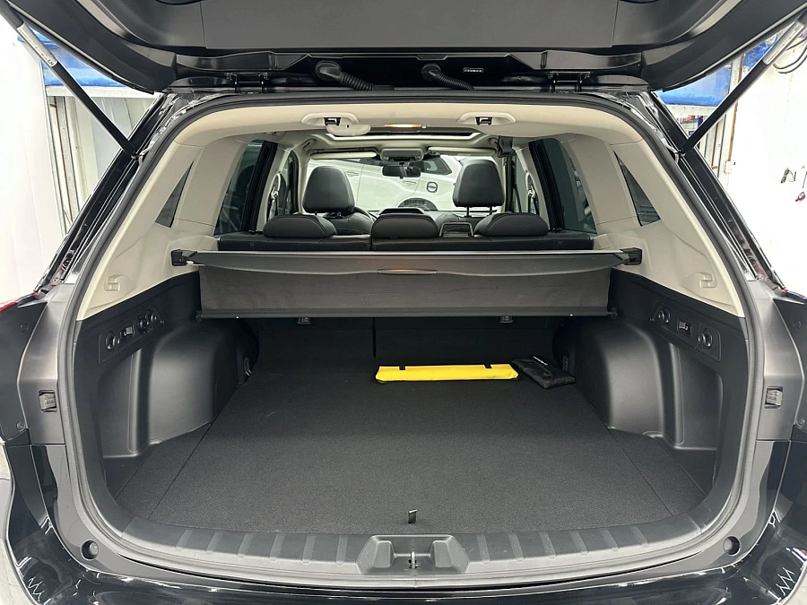 Subaru Forester, 2022г., полный привод, вариатор