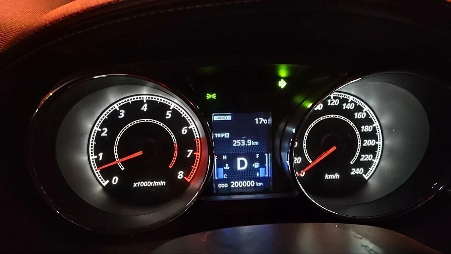 Peugeot 4007, 2011г., полный привод, вариатор