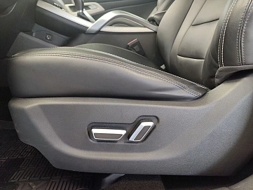 Geely Atlas, 2021г, передний привод, автомат