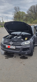 Volkswagen Touareg, 2011г, полный привод, автомат