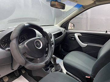 Renault Logan, 2013г, передний привод, механика
