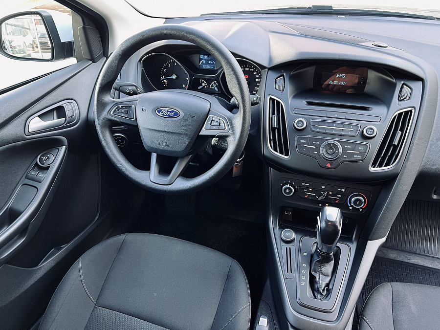 Ford Focus, 2018г., передний привод, робот