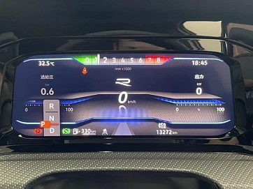 Volkswagen Golf R, 2022г, полный привод, робот