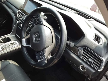 Honda Accord, 2022г, передний привод, автомат