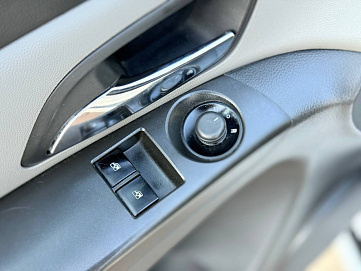 Chevrolet Cruze, 2013г, передний привод, механика