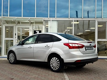 Ford Focus, 2014г, передний привод, робот