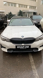 BMW 3 серии, 2019г, задний привод, автомат