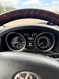 Toyota Land Cruiser, 2014г, полный привод, автомат