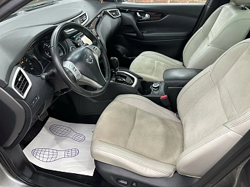 Nissan Qashqai, 2016г, полный привод, вариатор