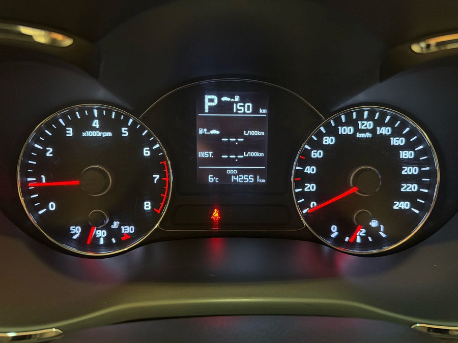 Kia , 2017г., передний привод, автомат