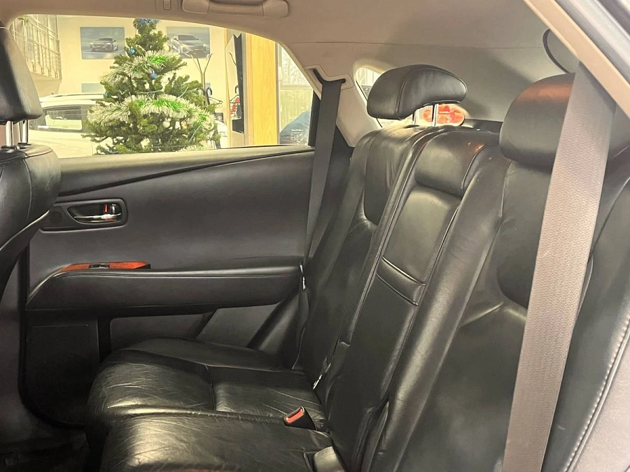 Lexus RX, 2012г., передний привод, автомат